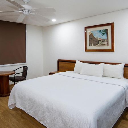 Hotel San Lucas Kota Meksiko Bagian luar foto